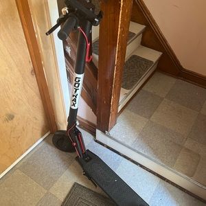 Gotrax GXL V2 Commuting Electric Scooter